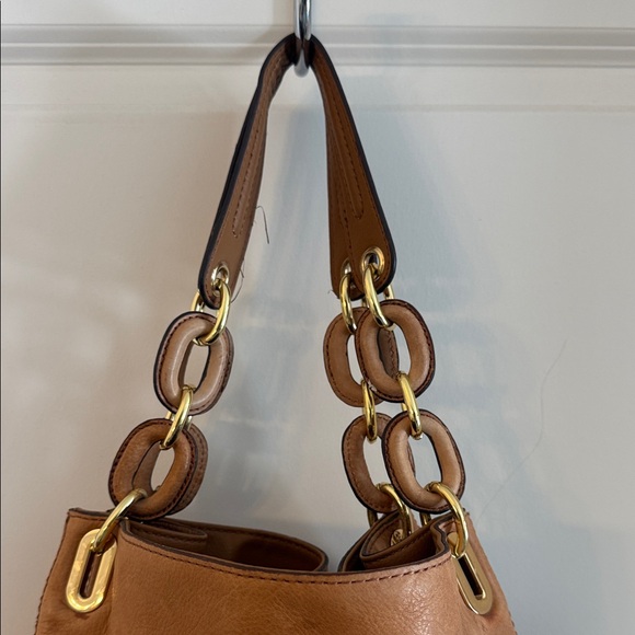 Liz Claiborne Brown Shoulder Bag with Gold Accents - Picture 4 of 10